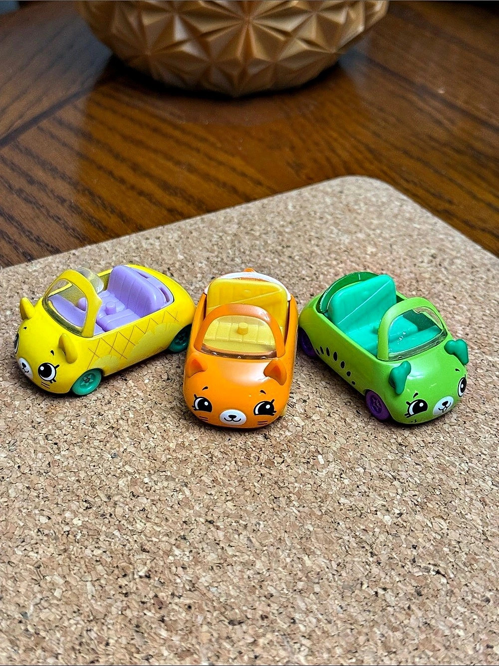 Moose Toy Shopkins Cutie Cars Fast 'n' Fruity Figure 3-Pack